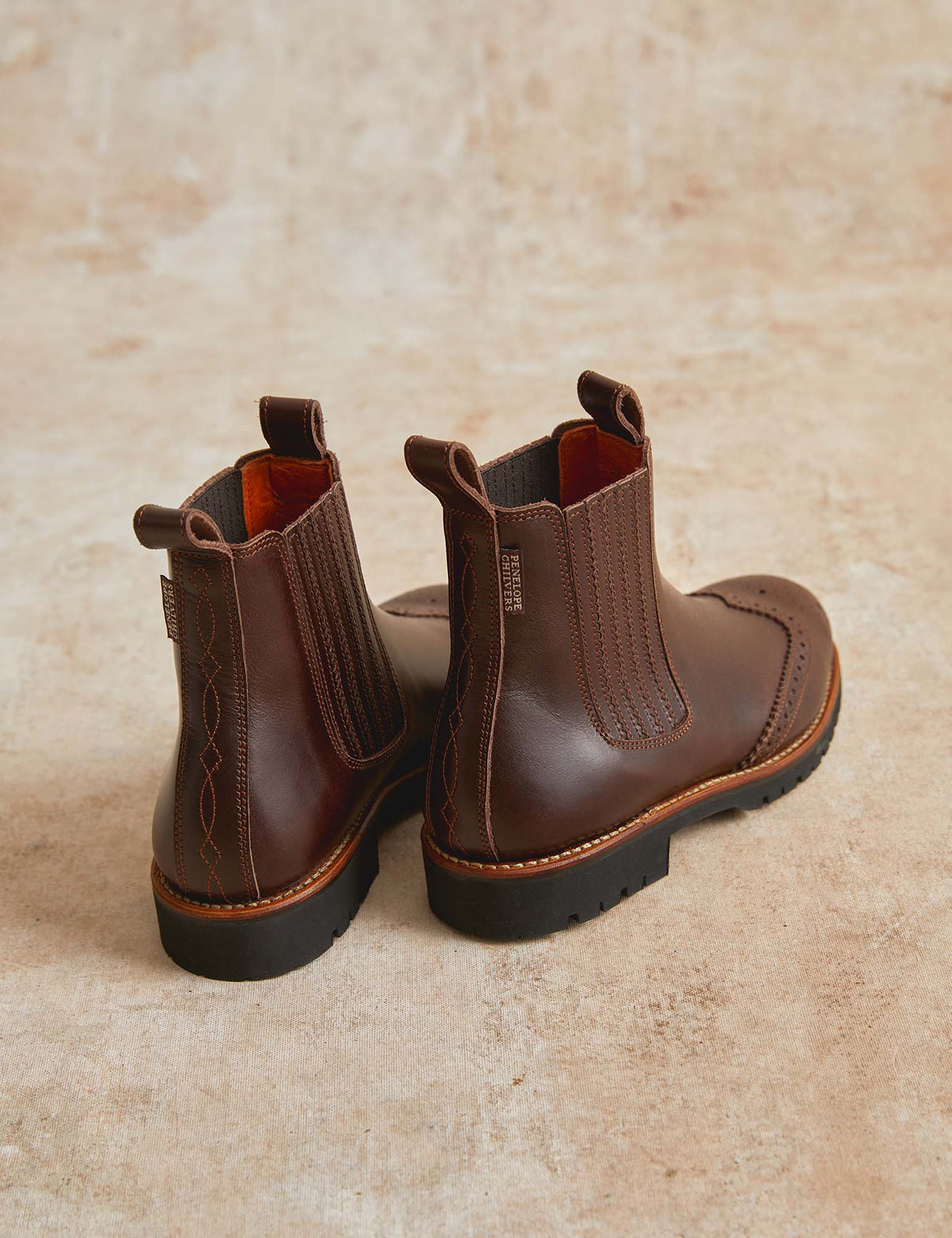 Oscar Brogue-Tip Boot