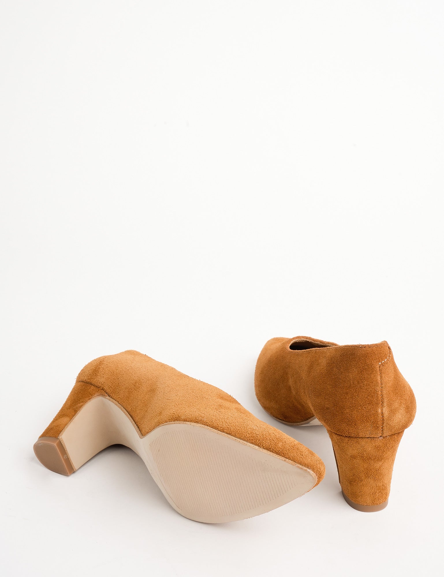 Cindy Suede Shoe