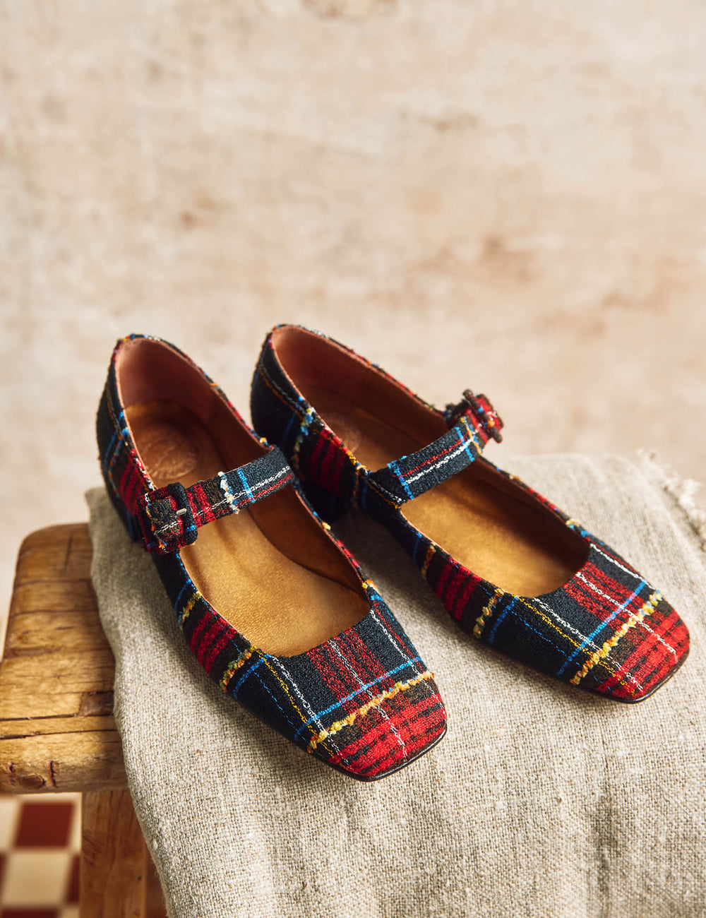 Low Mary Jane Tartan Shoe