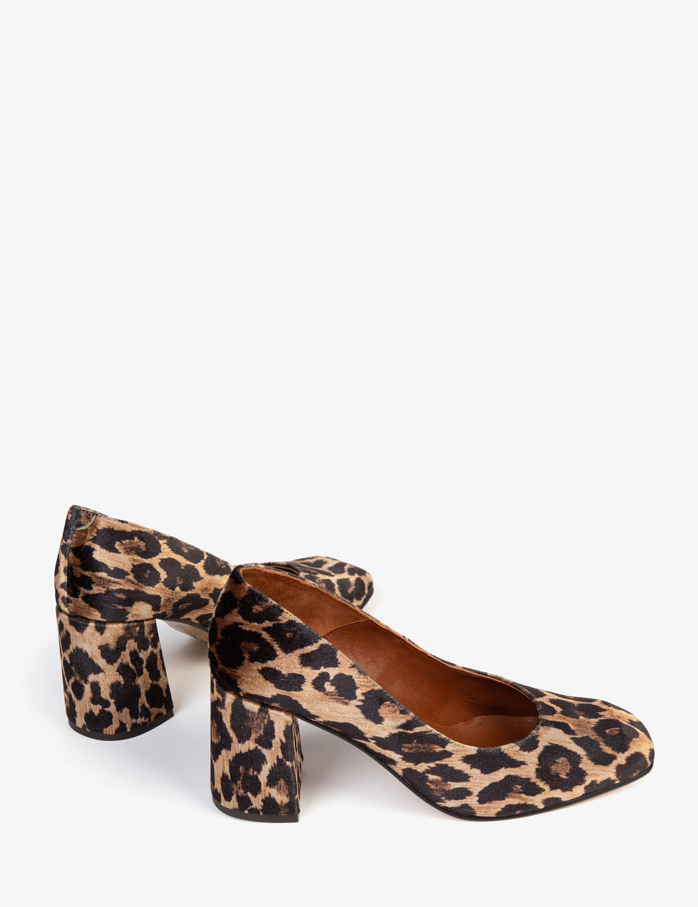 Gamine Velvet Shoe