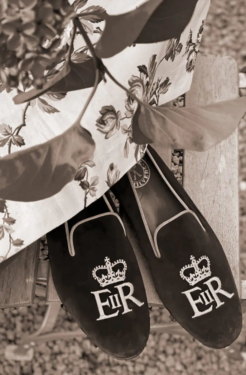 CommemorativeSlippers1