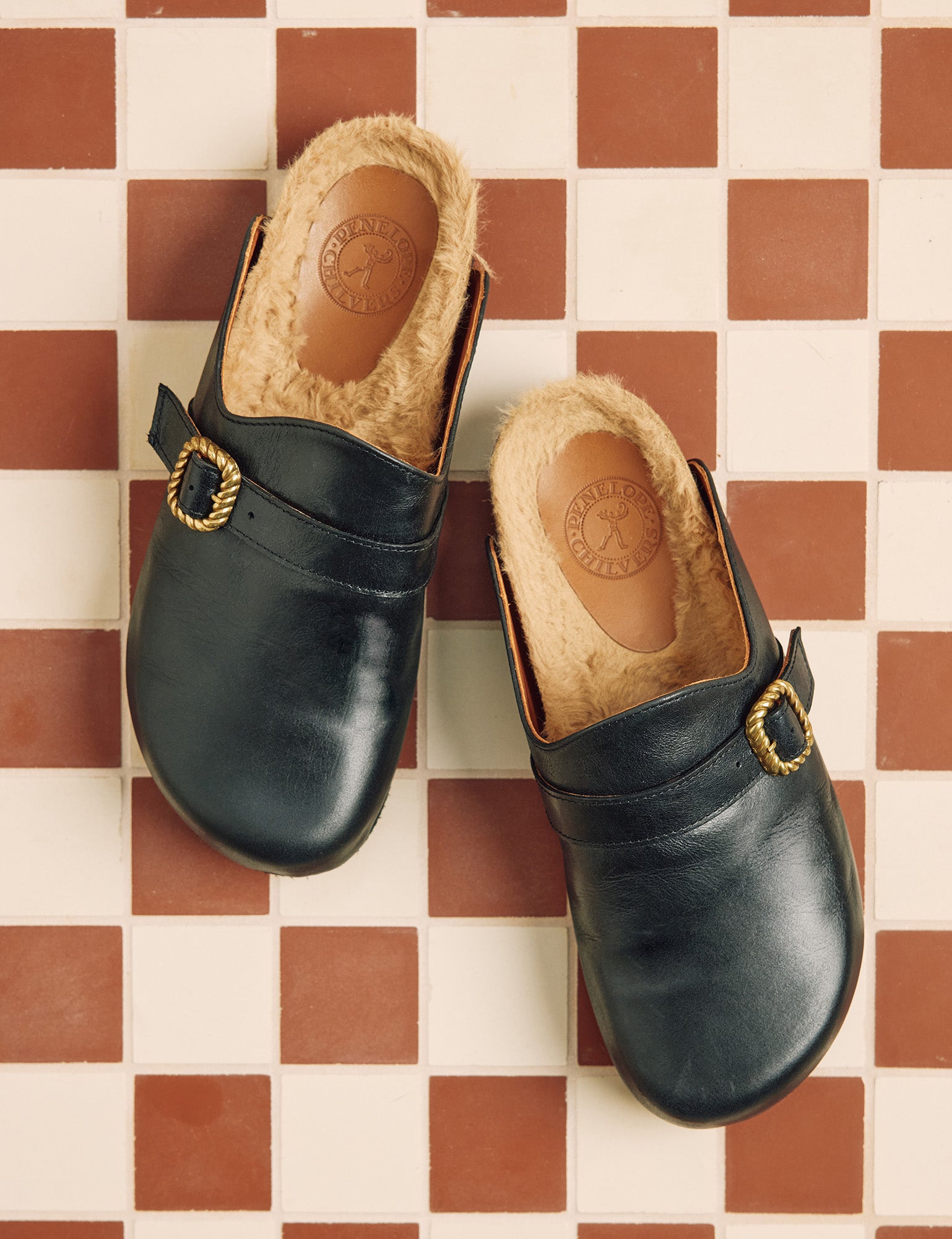 Braided Barley Leather Slide