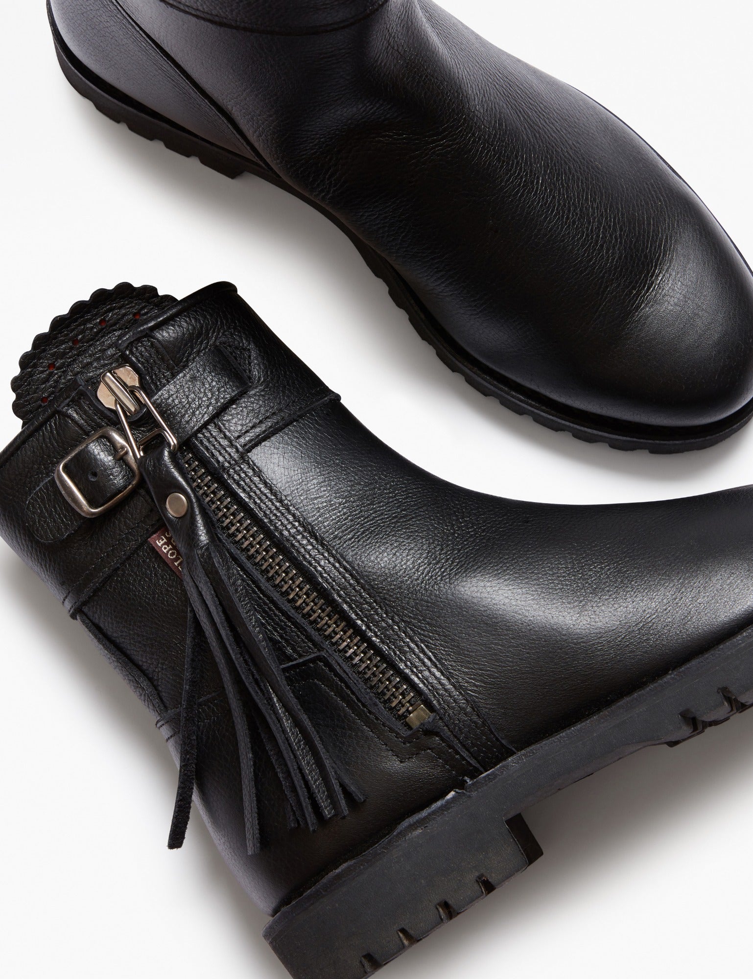 Cropped Leather Tassel Boot
