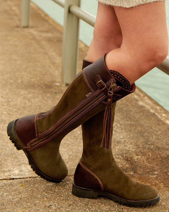 emma dabiri goldie embroidered cowboy boot 4