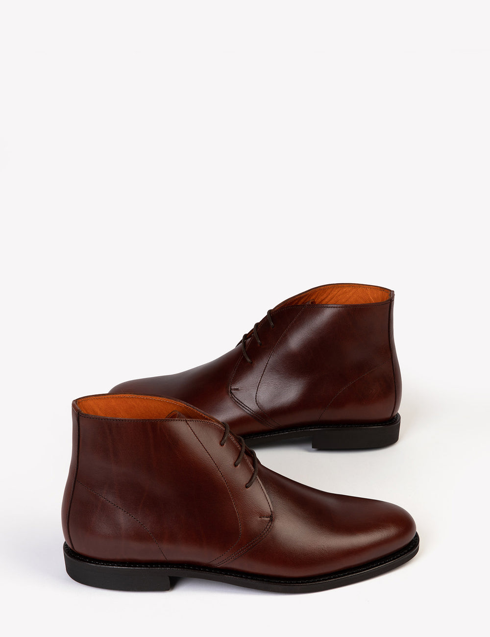Flint Wood Leather Chukka Boot