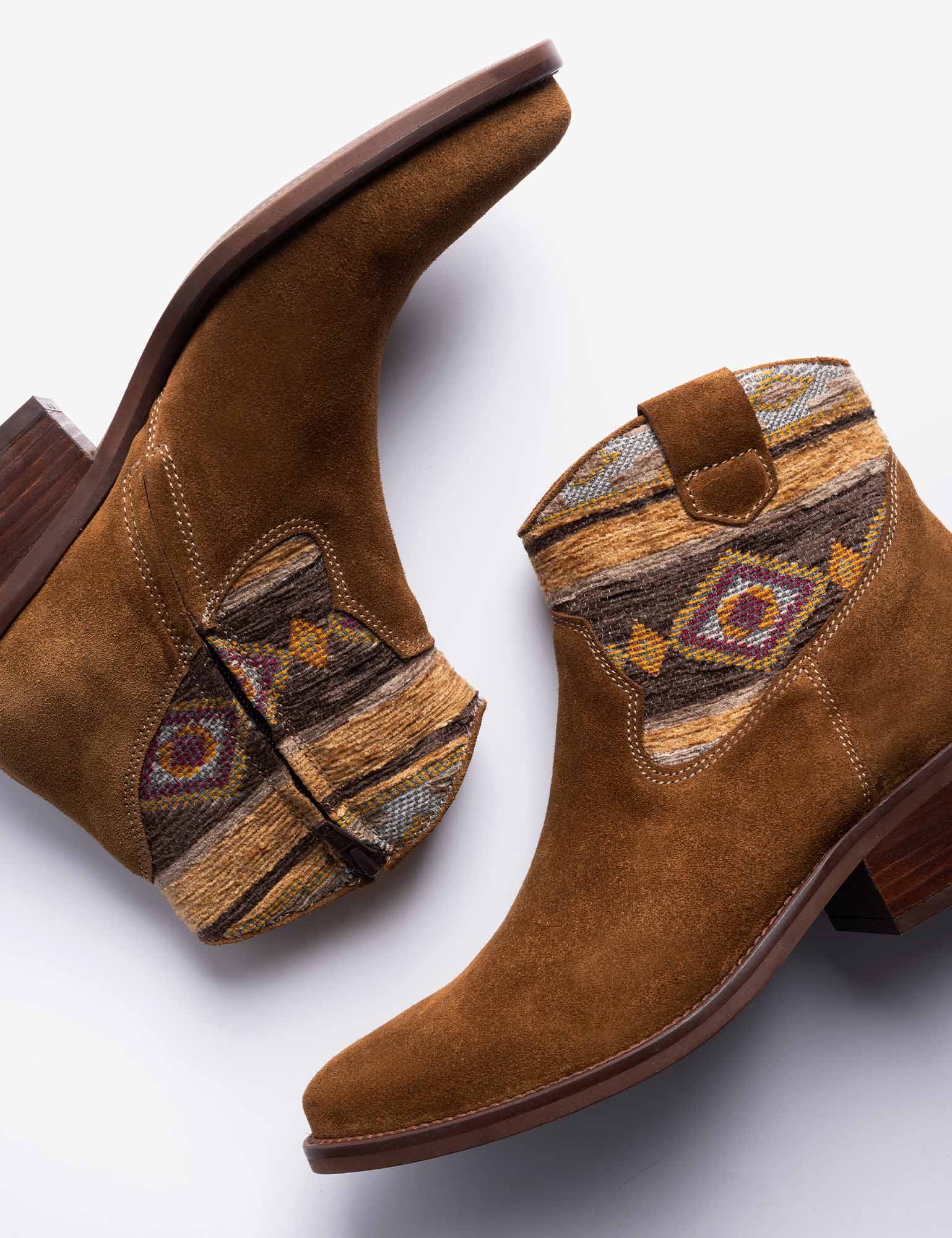 Cassidy Killim Boot