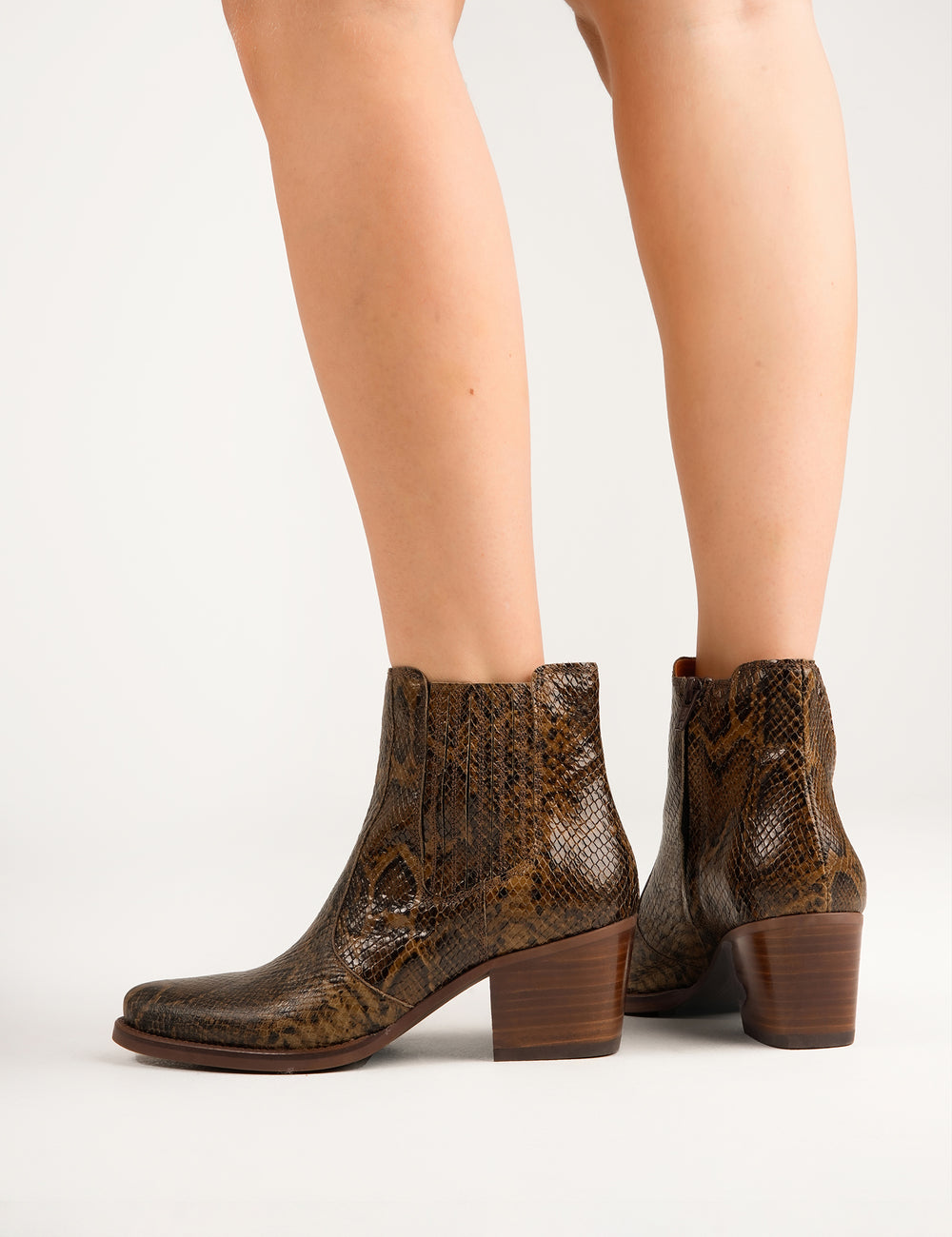 Raven Snake Effect Boot