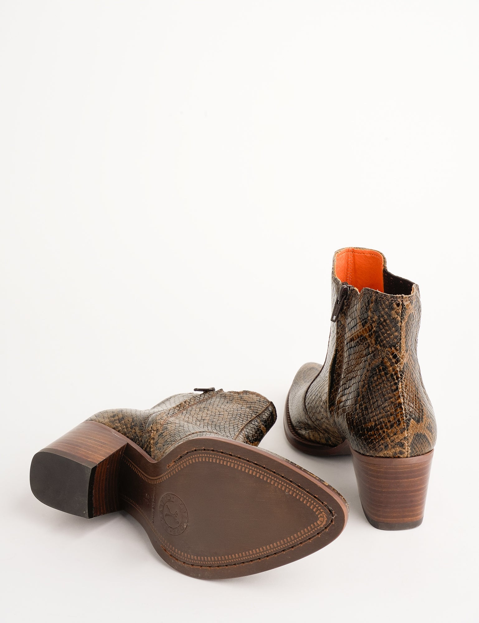 Raven Snake Effect Boot