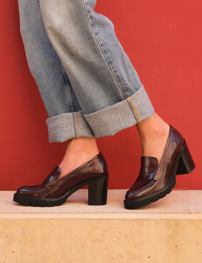 shoes pod