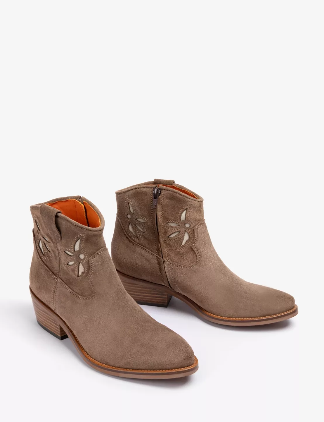 cassidy-jasmine-boot-sesame-2