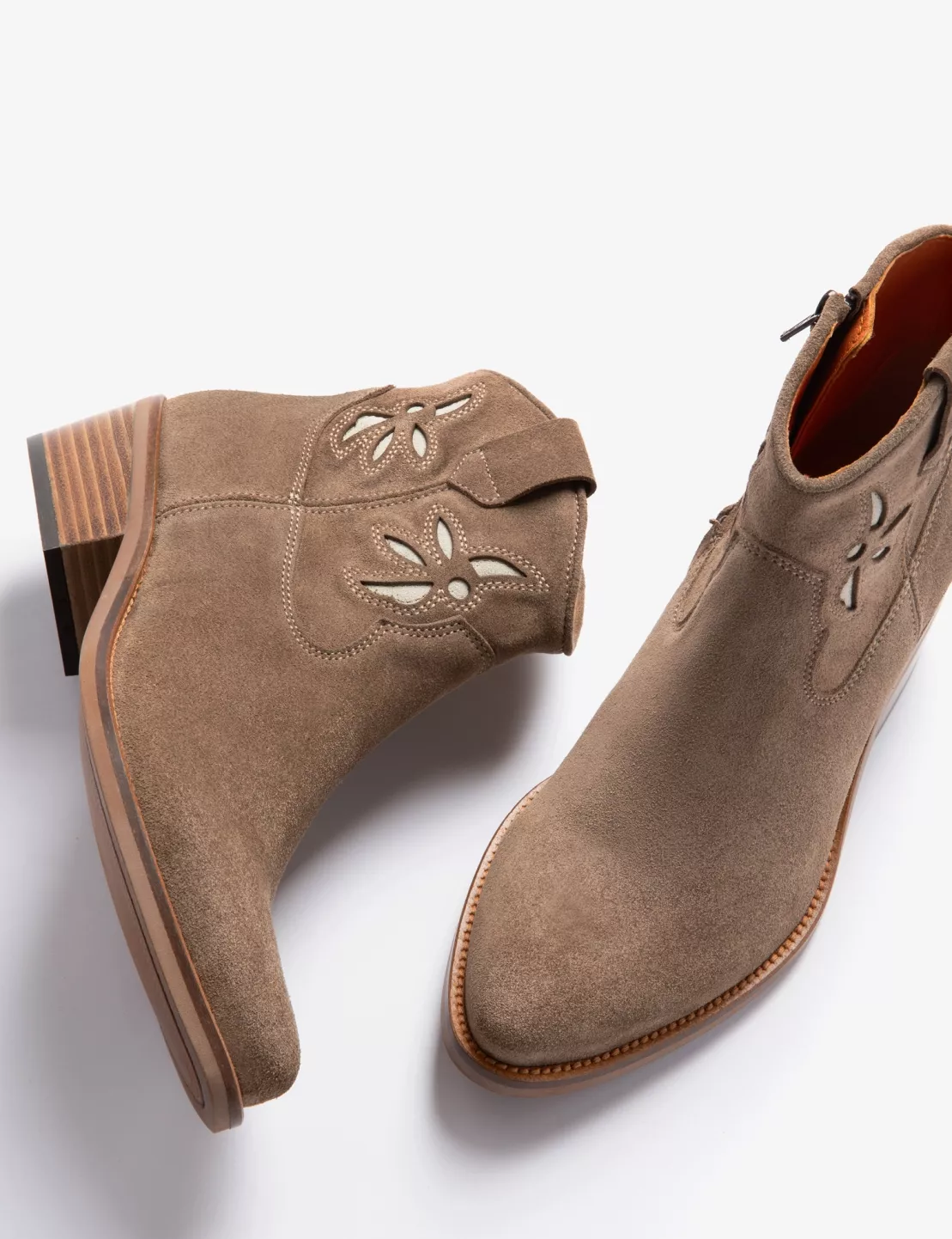 cassidy-jasmine-boot-sesame-3