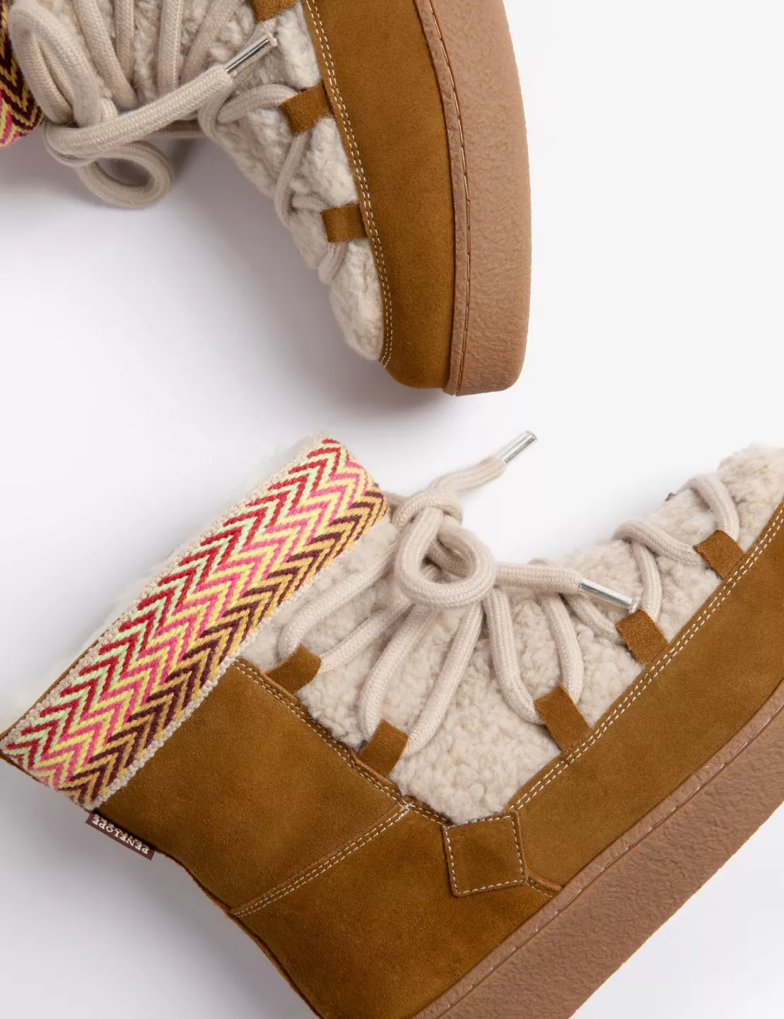 cosmos-fleece-boot-tan-multi-3