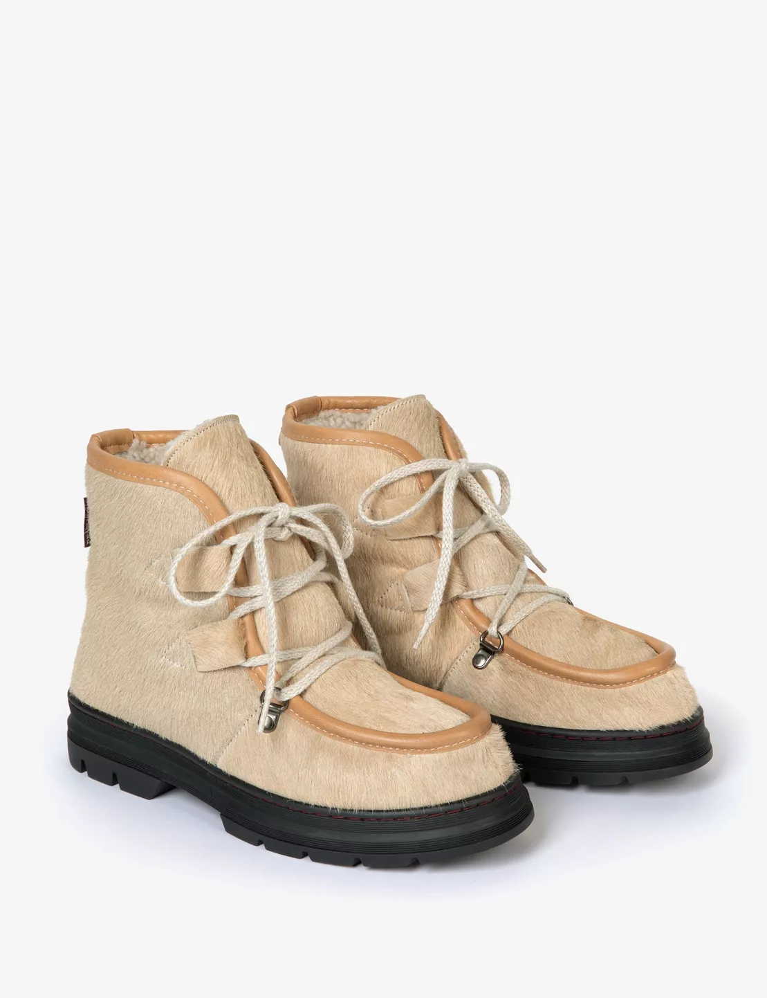 incredible-pony-winter-white-camel-2