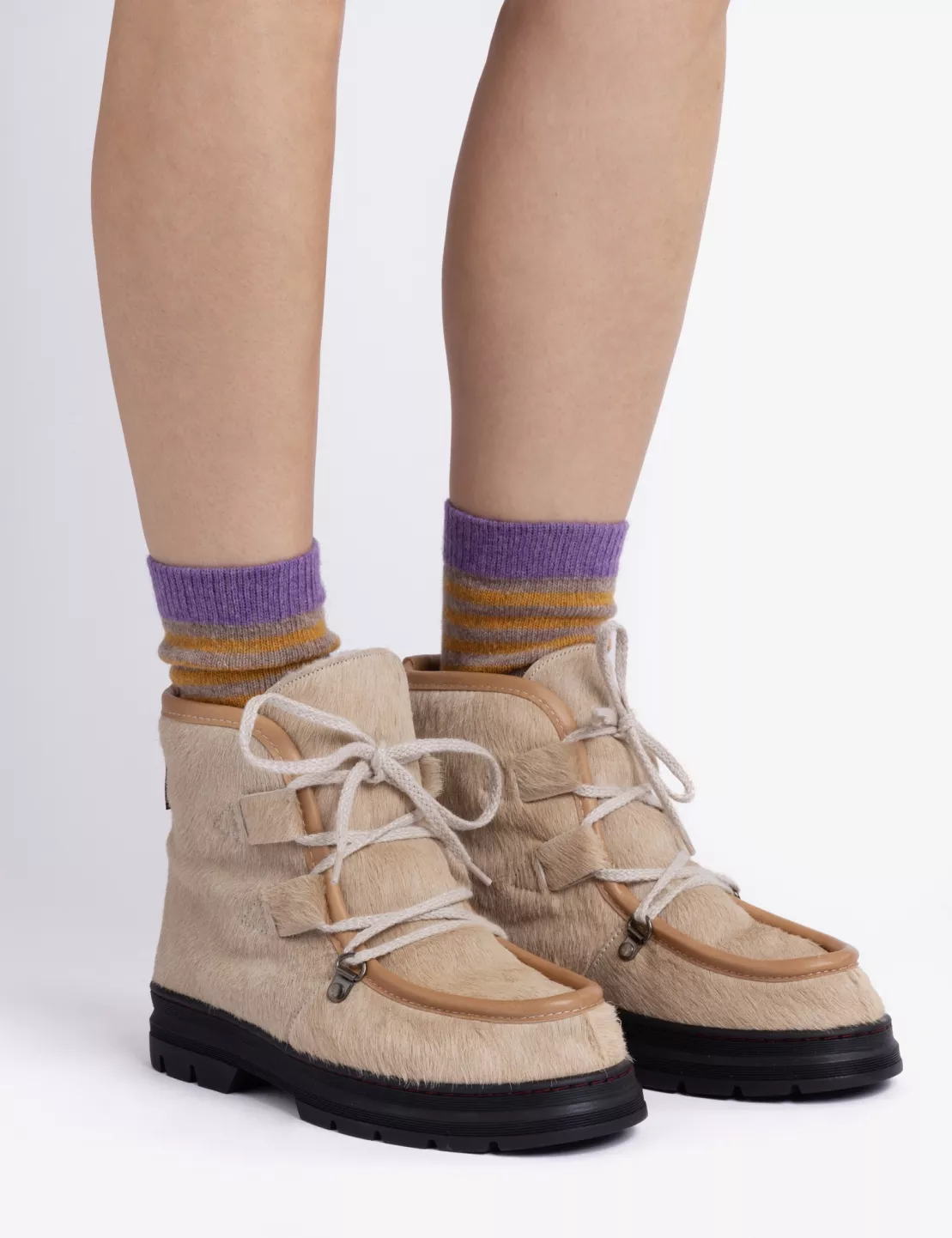 incredible-pony-winter-white-camel-5