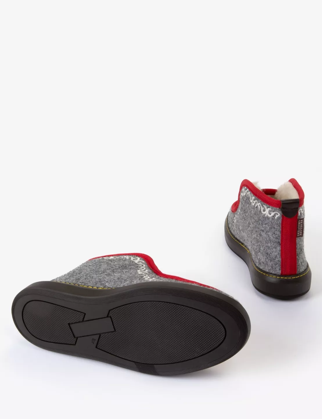 inuit-embroidered-felt-wool-lined-slipper-flannel-grey-4